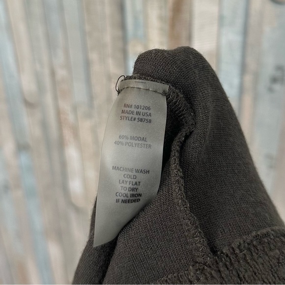 Soft Surroundings 2X Olive Green Brushed Fleece Knit Asymmetric Hem Top Shirt - Picture 7 of 7